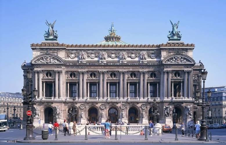Palais Garnier - Que faire à Paris.jpg